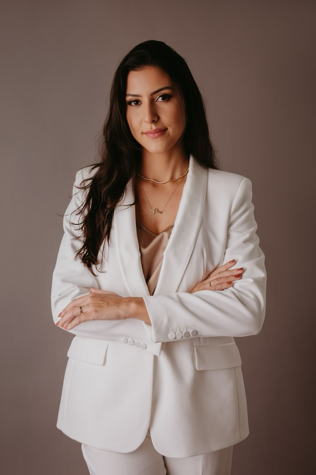 Dra. Thais Queiroz